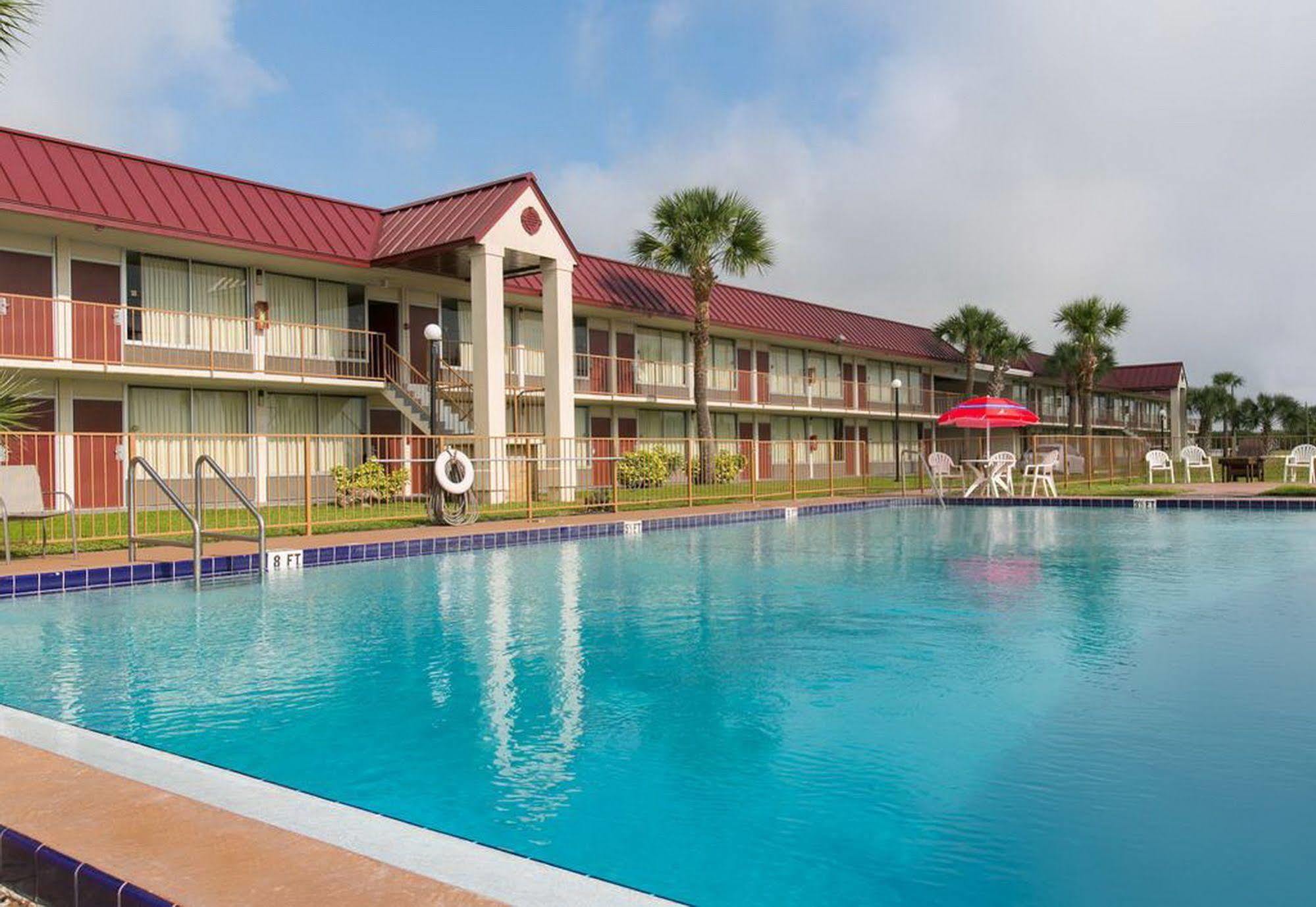 Fairbridge Inn Express Dundee Winter Haven Εξωτερικό φωτογραφία