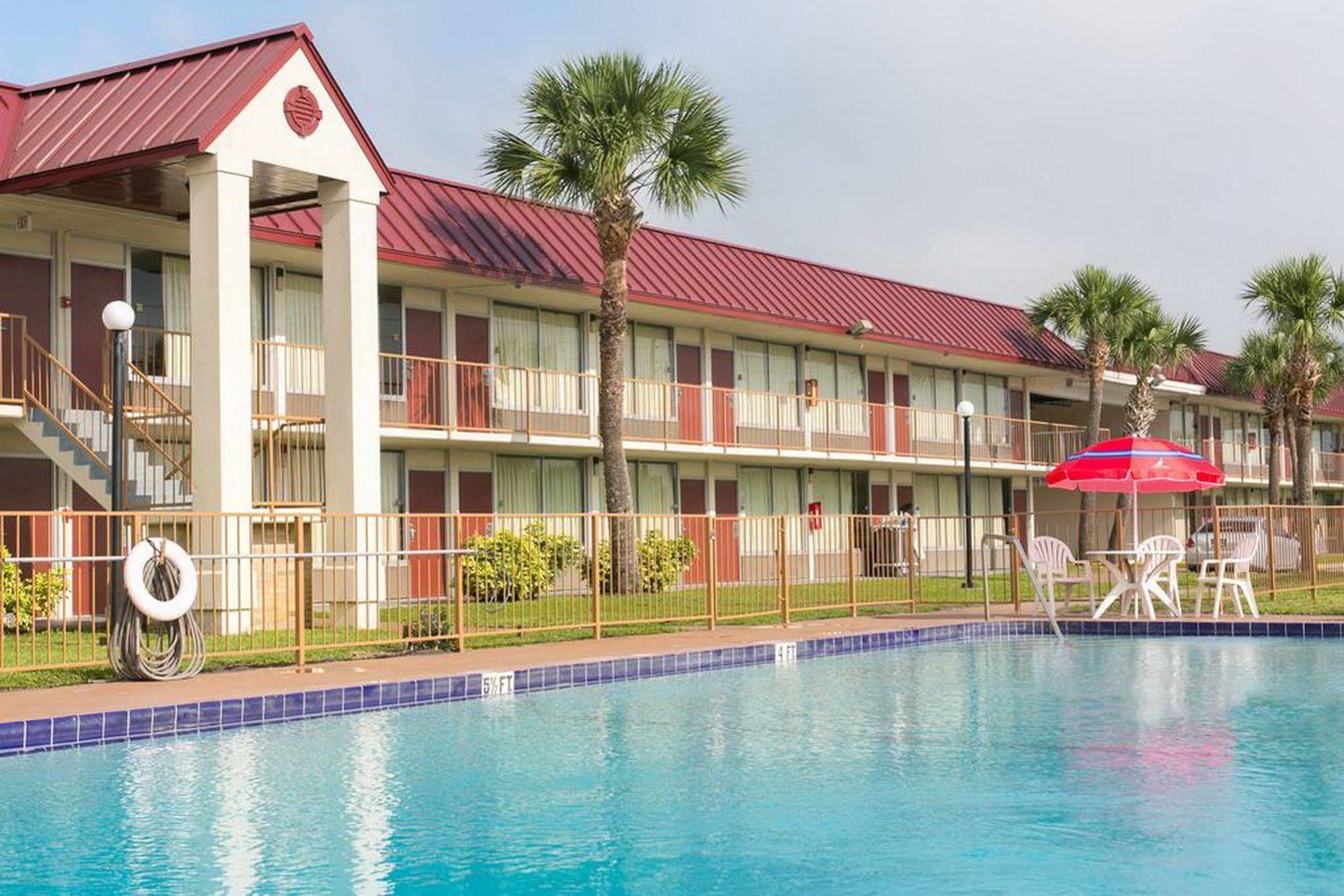 Fairbridge Inn Express Dundee Winter Haven Εξωτερικό φωτογραφία